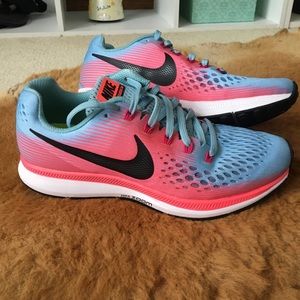 nike zoom blue and pink